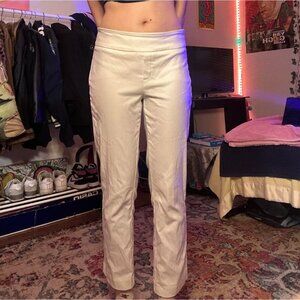 preppy white boating pants 🤍